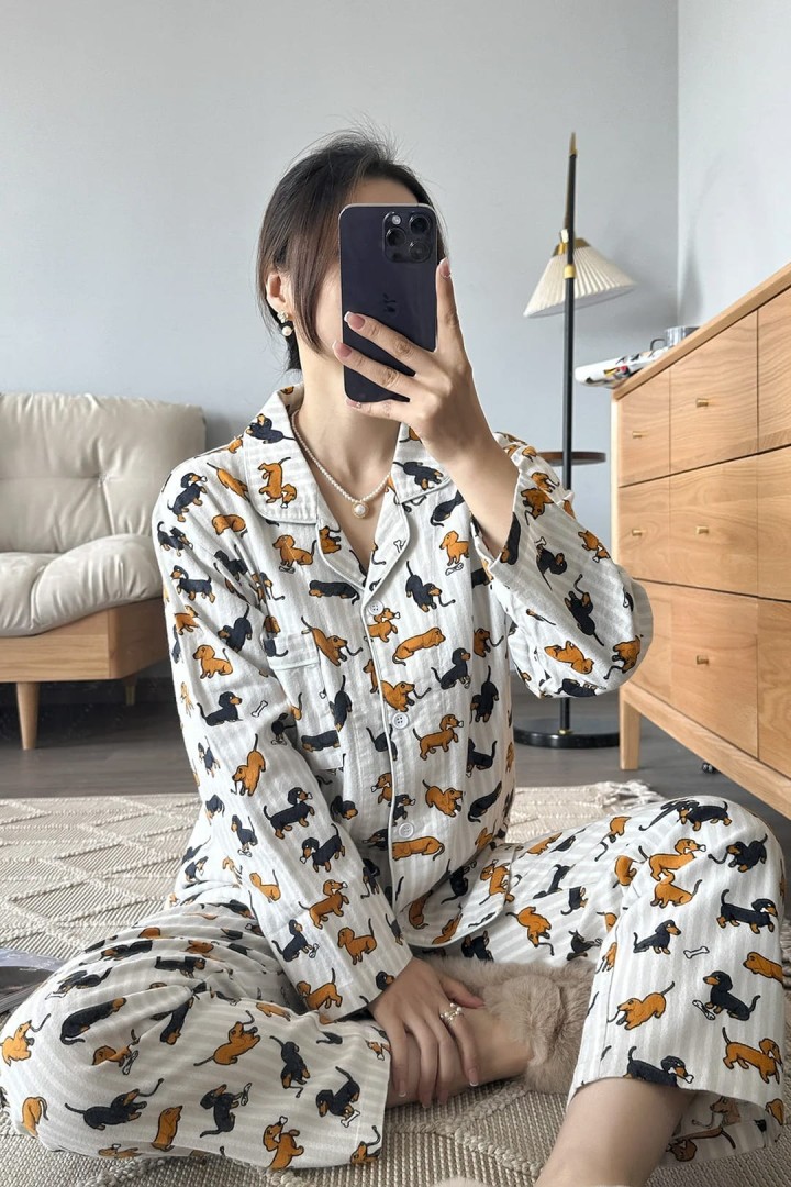 Piżama damska w pieski i paski długi rękaw